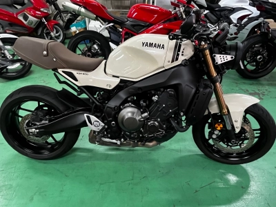 Yamaha XSR900