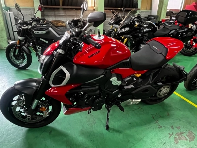 Ducati  DUCATI  DIAVEL V4