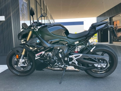 BMW BMW S1000R