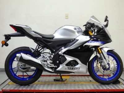 Yamaha YZF-R15M