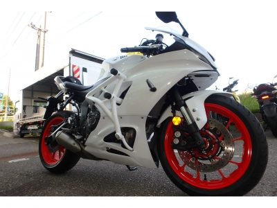 Yamaha YZF-R7