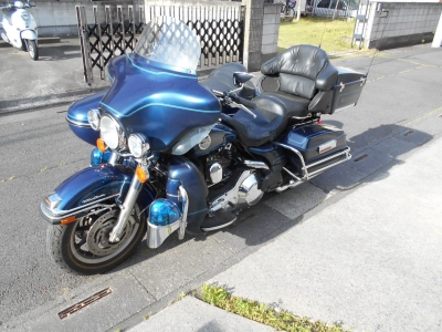 Harley-Davidson  HARLEY FLHTCUI S|C