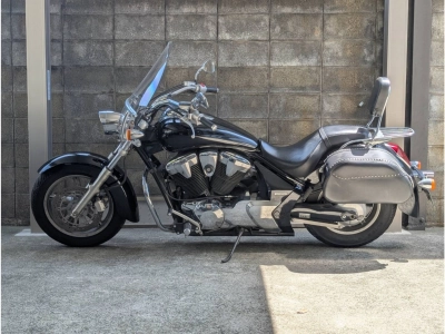 Honda VT1300CR