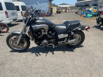 Yamaha V-MAX