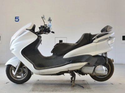 Yamaha MAJESTY 250C