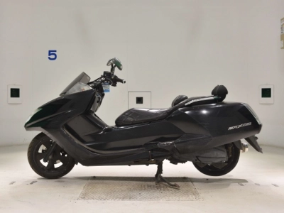 Yamaha MAXAM250