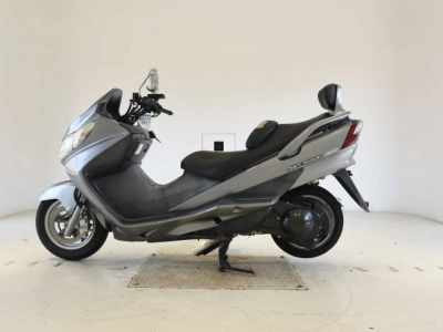Suzuki SKYWAVE 400