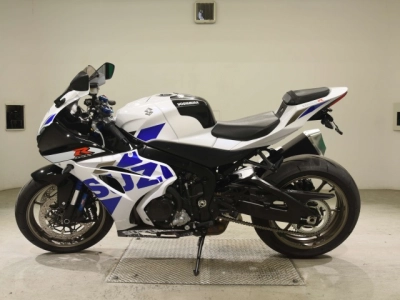 Suzuki GSX-R1000RA