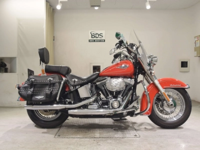 Harley-Davidson HARLEY FLSTC1580