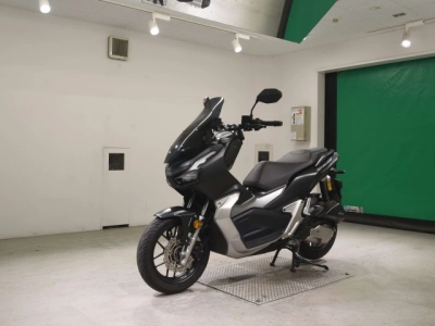 Honda ADV150
