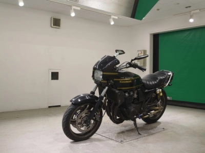 Kawasaki ZRX400