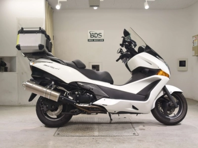 Honda SILVERWING400GT