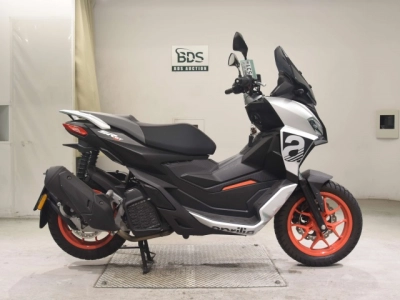 Aprilia  APRILIA SR GT 200