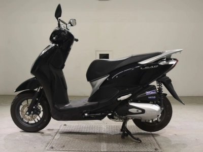 Honda LEAD125-2