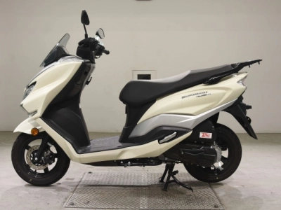 Suzuki  BURGMAN  STREET 125EX