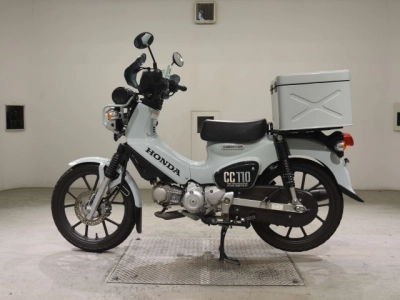 Honda  CROSS  CUB 110-3