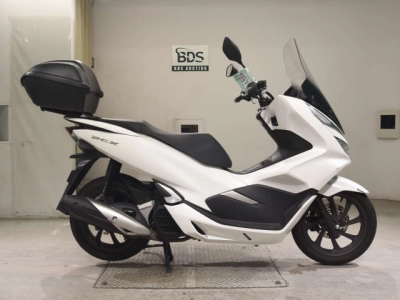 Honda PCX125-3
