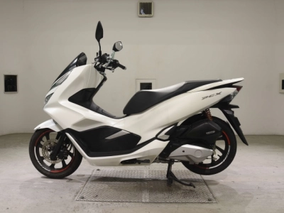 Honda PCX125-3