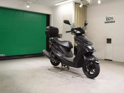 Yamaha  CYGNUS 125XSR-3