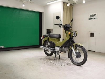 Honda  CROSS  CUB 110-2