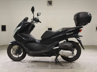 Honda PCX125-2