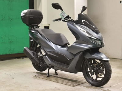 Honda PCX125-4