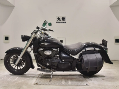 Suzuki INTRUDER 400 CLASSIC