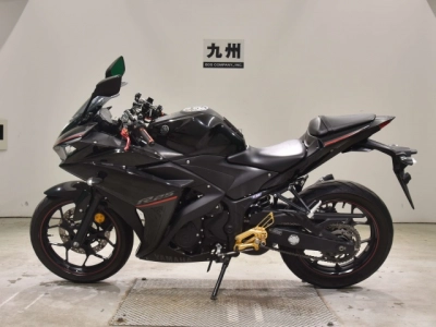 Yamaha YZF-R25