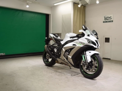 Kawasaki ZX-10RA