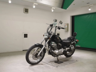 Yamaha VIRAGO 250