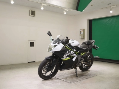 Kawasaki NINJA250SL