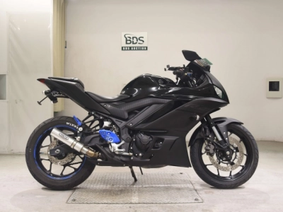 Yamaha YZF-R25A