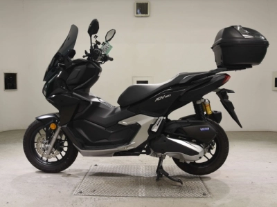 Honda ADV160