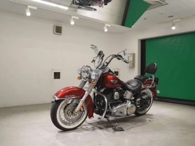Harley-Davidson HARLEY FLSTN1580