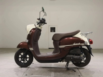 Yamaha VINO-4