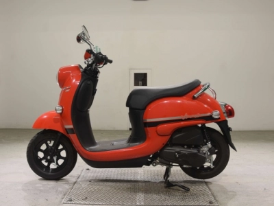 Yamaha VINO