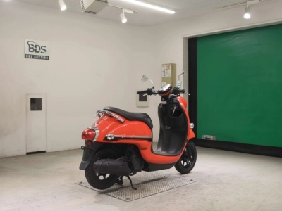 Yamaha VINO