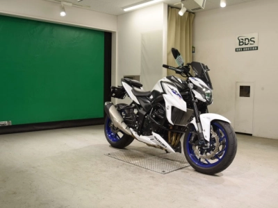Suzuki GSX-S750