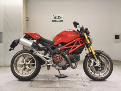Ducati DUCATI MONSTER 1100 S