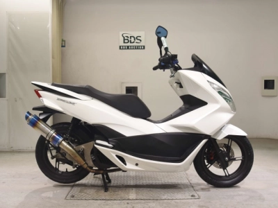 Honda PCX125-2