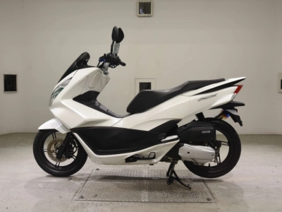 Honda PCX125-2