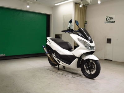 Honda PCX125-2