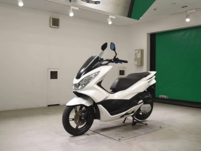Honda PCX125-2