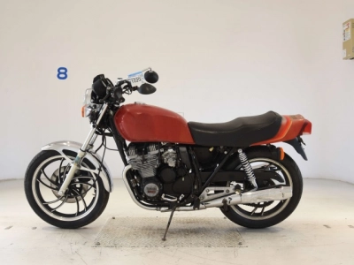 Yamaha XJ400(SHO LOUIS  NOT EQUIPPED )