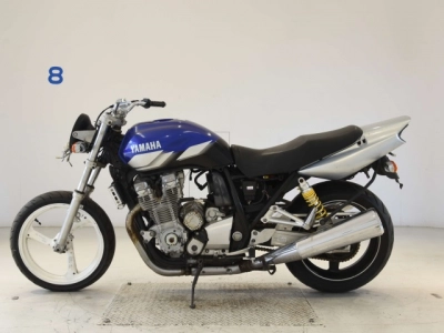 Yamaha XJR1300