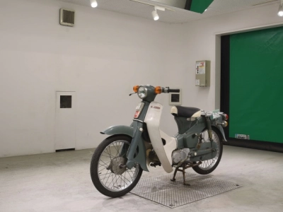 Honda C50