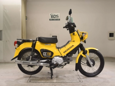 Honda  CROSS  CUB 110-2