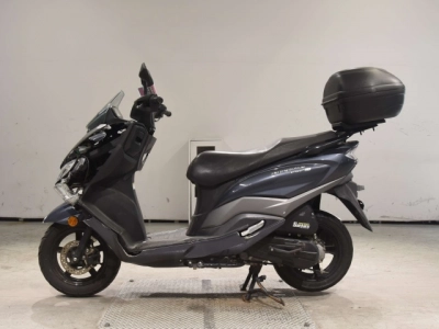 Suzuki  BURGMAN  STREET 125EX