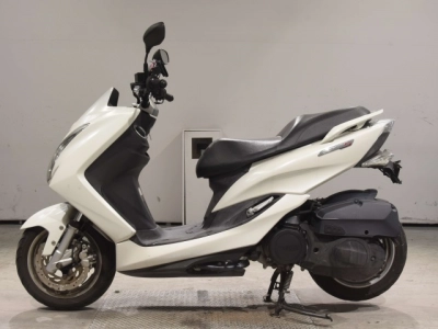 Yamaha MAJESTY 155S