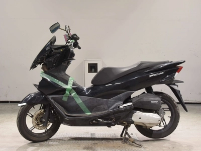 Honda PCX125-2